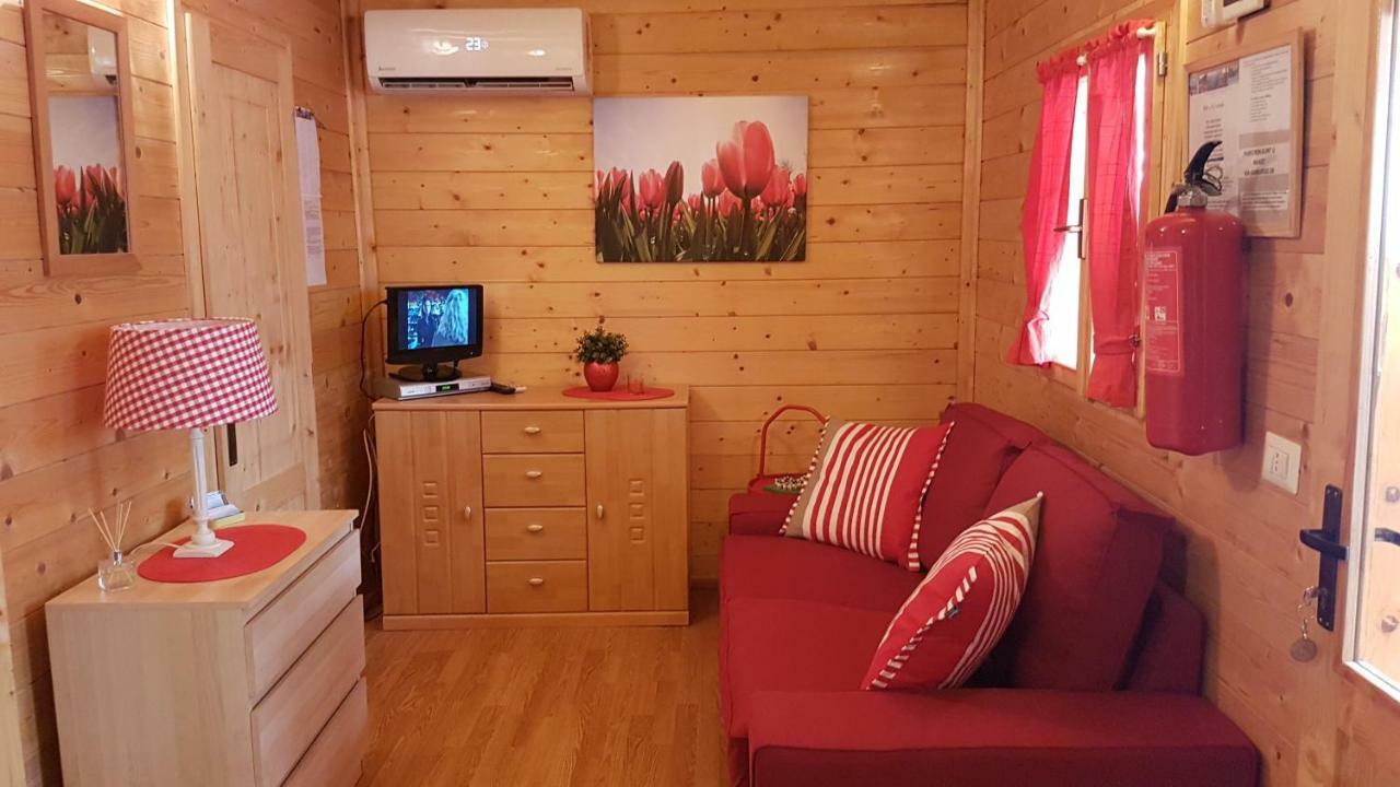 הוילה פורלצה Chalet Lake Lugano, Vienna 18 מראה חיצוני תמונה